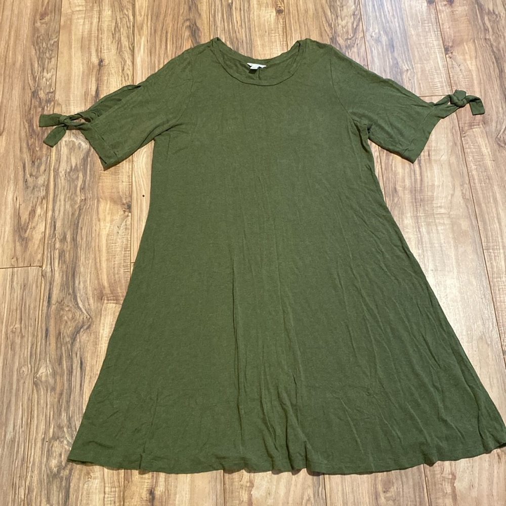 Green dress